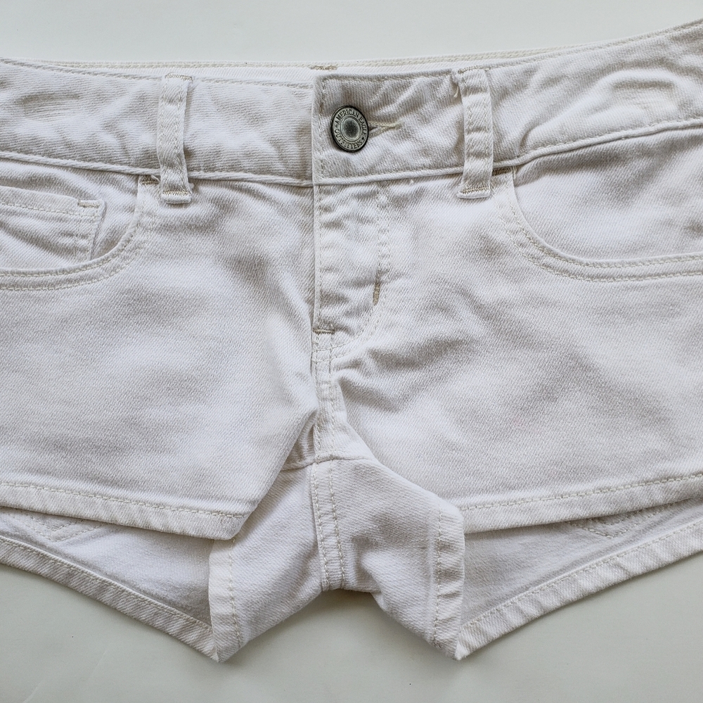 American Eagle white denim Shorts Size 0